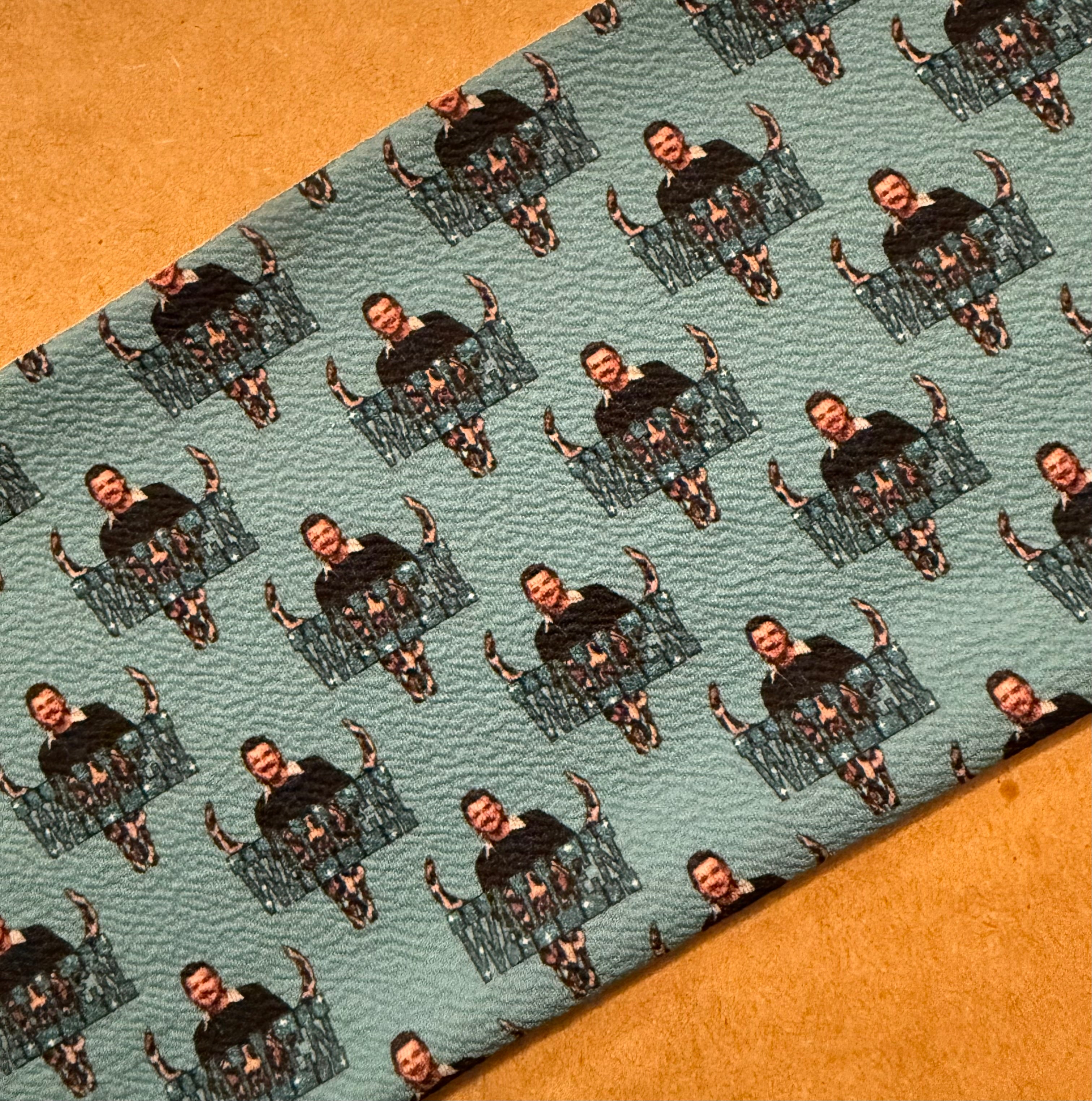 Wallen - MADE TO ORDER