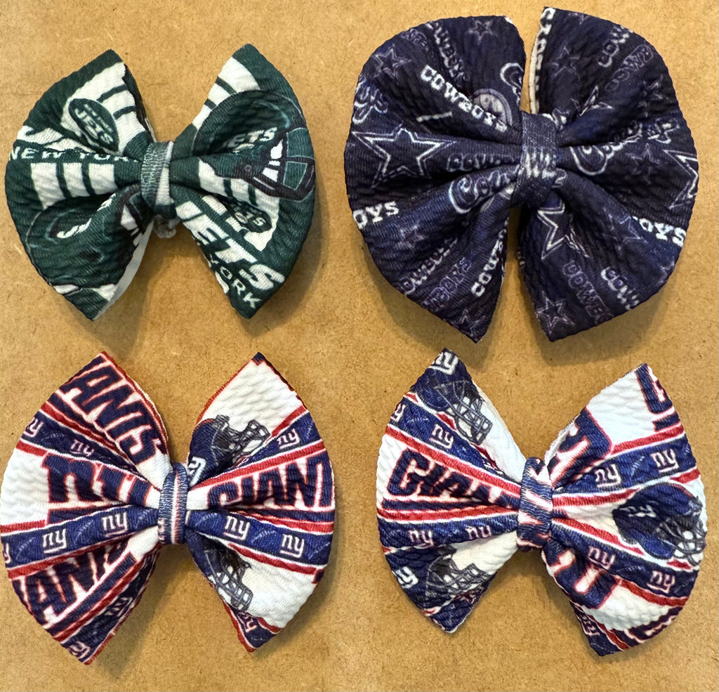 Bows On Clips - Pre Made