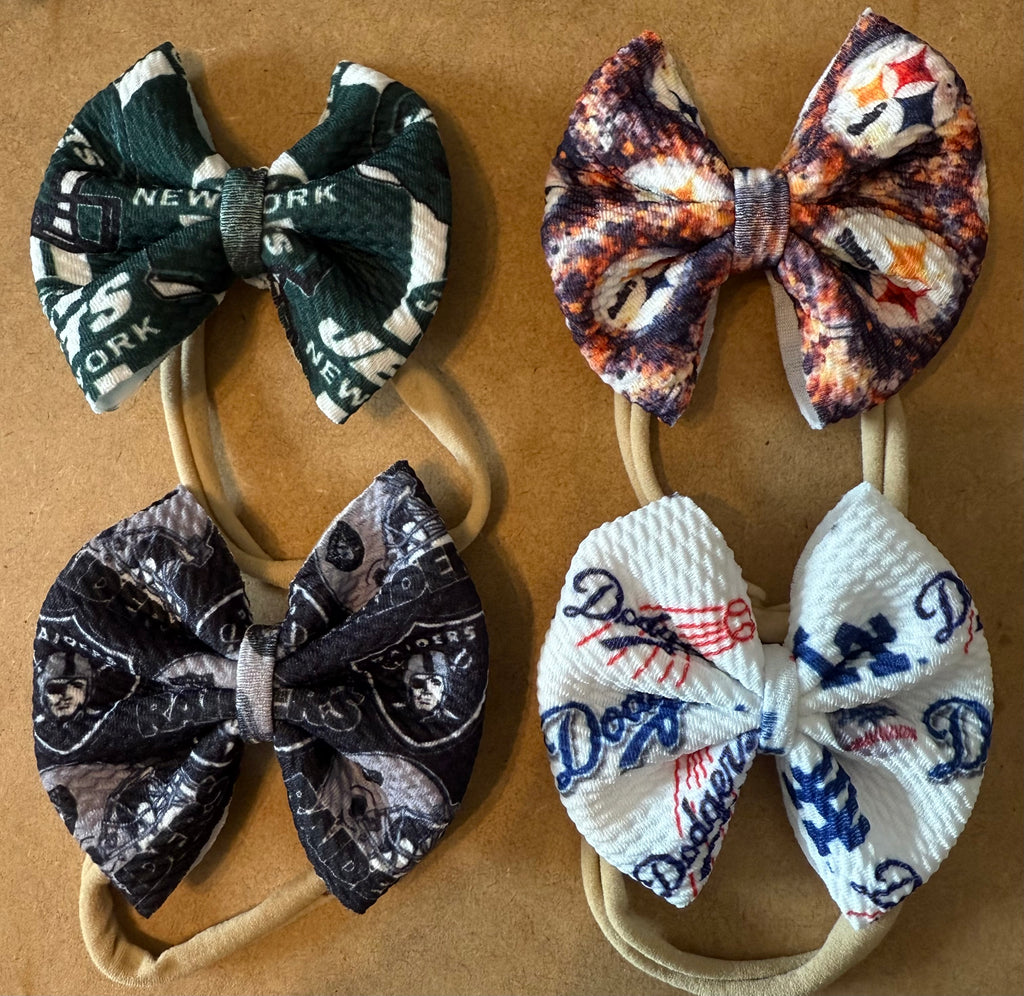 Bows On Nylon - Pre Made