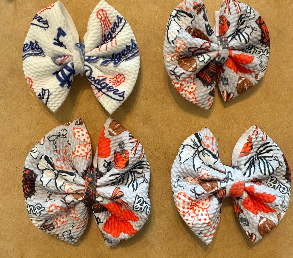 Bows On Clips - Pre Made